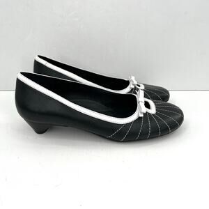 ECCO leather ballet flat with a bow accent retro kitten heels women’s shoes